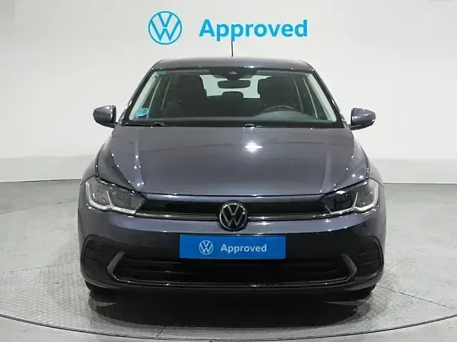 Usado VW Polo Life 95 CV (69 kW) 2021 Gris Utilitario