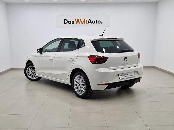 Usado Seat Ibiza XCELLENCE 115 CV (84 kW) 2025 Blanco Utilitario