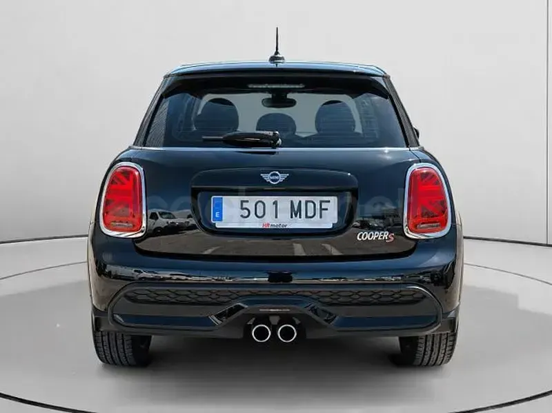 Usado Mini Cooper S 178 CV (130 kW) 2023 Negro Utilitario
