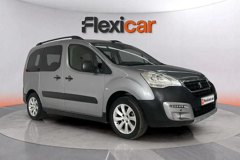 Gris Usado 2018 Peugeot Partner Tepee Style Monovolumen | 9890 € (Buen precio) - Imagen 1/4