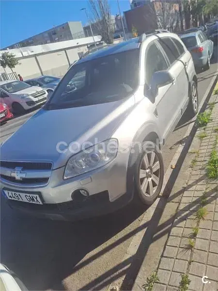 Usado Chevrolet Captiva 150 CV (110 kW) 2009 Gris / plata SUV