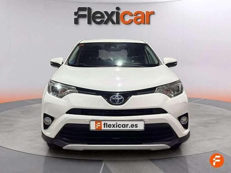 Usado Toyota RAV4 Hybrid Advance 218 CV (160 kW) 2019 Blanco SUV