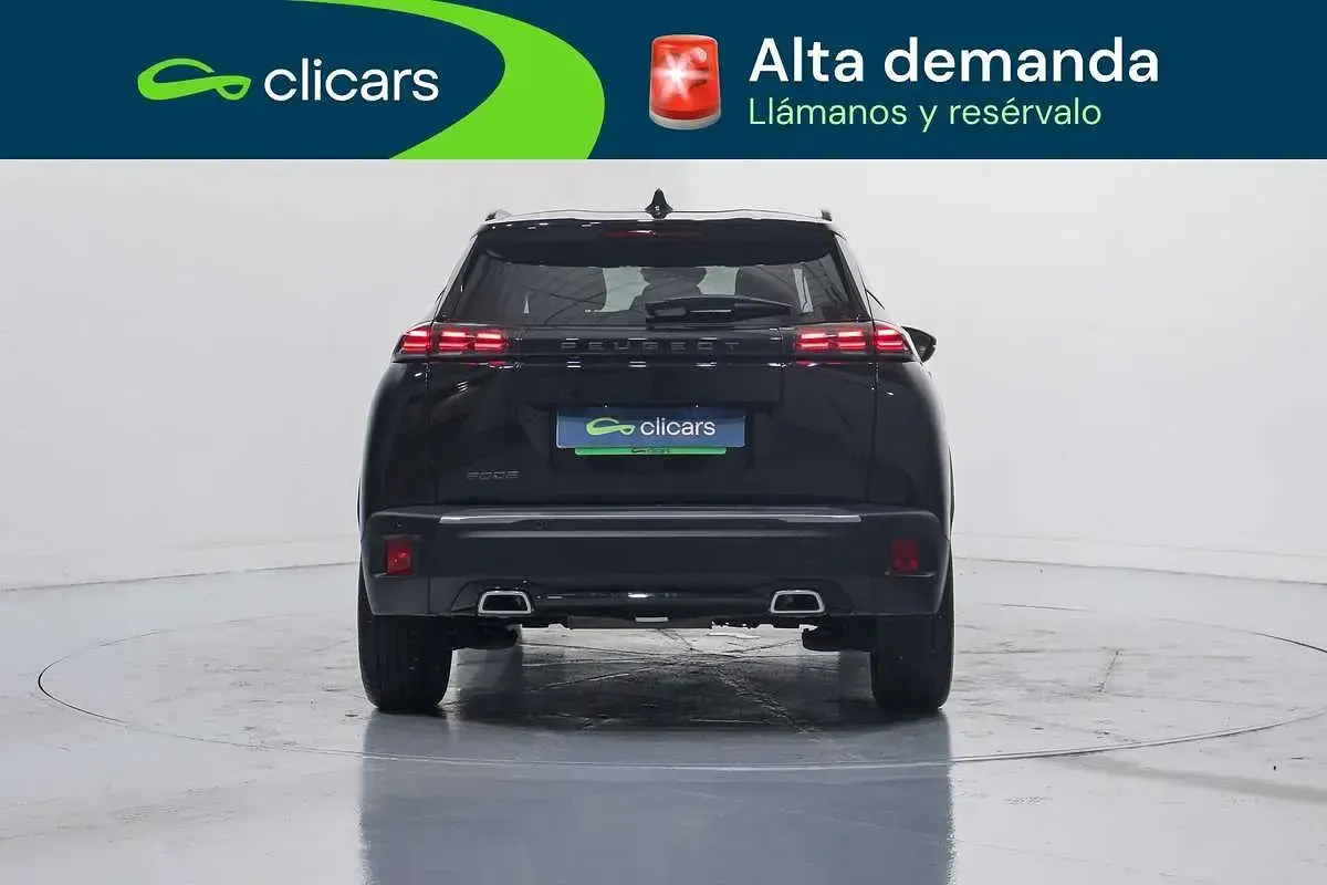 Usado Peugeot 2008 Allure 136 CV (100 kW) 2025 Negro SUV