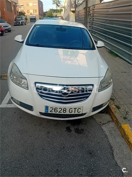 Blanco Usado 2010 Opel Insignia Cosmo Berlina | 3900 € (Precio justo) - Imagen 1/4