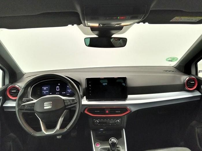 Usado Seat Arona FR 115 CV (84 kW) 2025 Blanco SUV