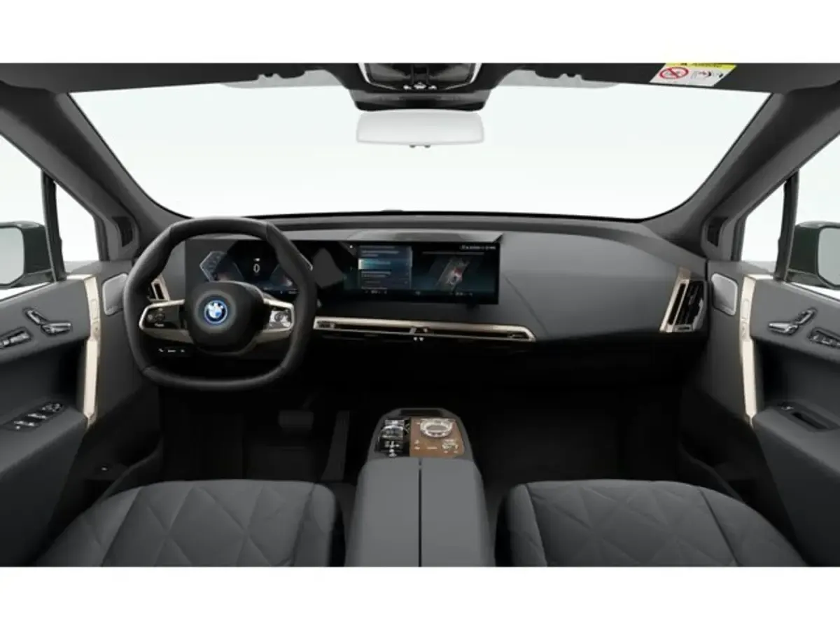 Usado BMW iX Comfort Edition 455 kW (619 CV) 2023 Negro SUV