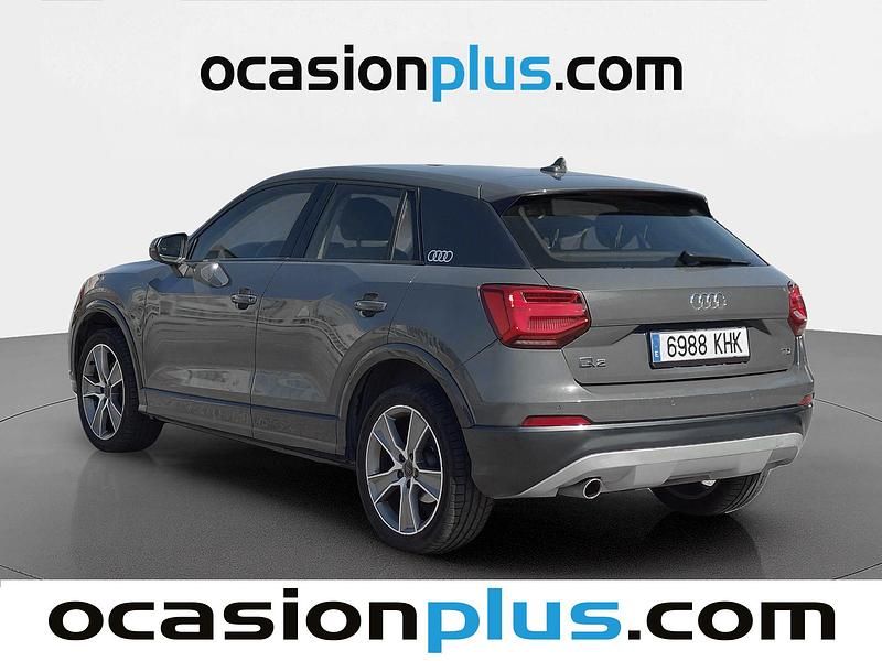 Usado Audi Q2 Design 116 HP (85 kW) 2018 Cinzento SUV