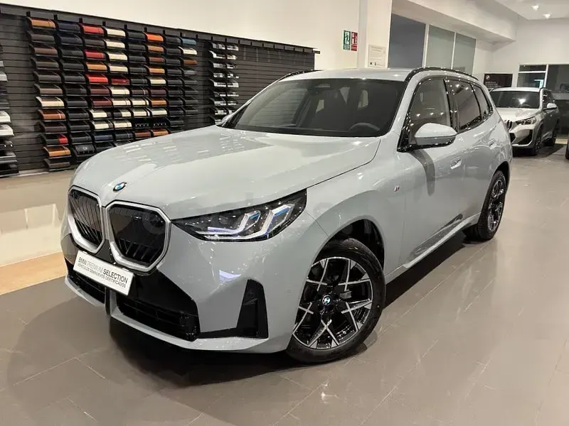 Nuevo BMW X3 208 CV (152 kW) 2026 Gris / plata SUV