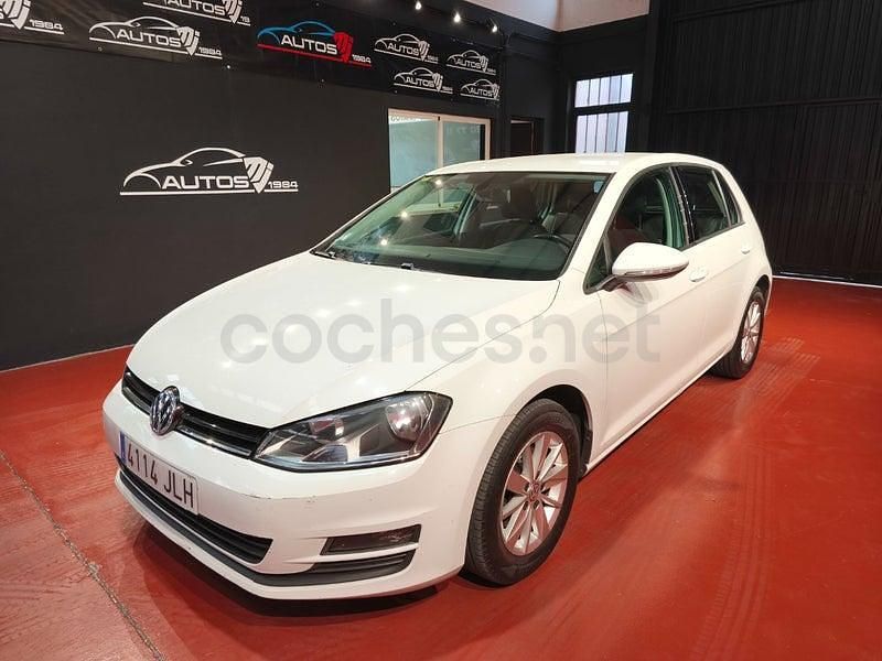 Usado VW Golf VII Sportline 116 CV (85 kW) 2016 Gris / plata Berlina