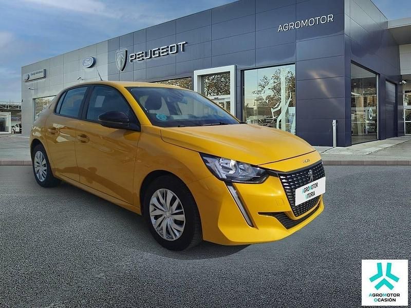 Usado Peugeot 208 Active 75 CV (55 kW) 2023 Amarillo Utilitario