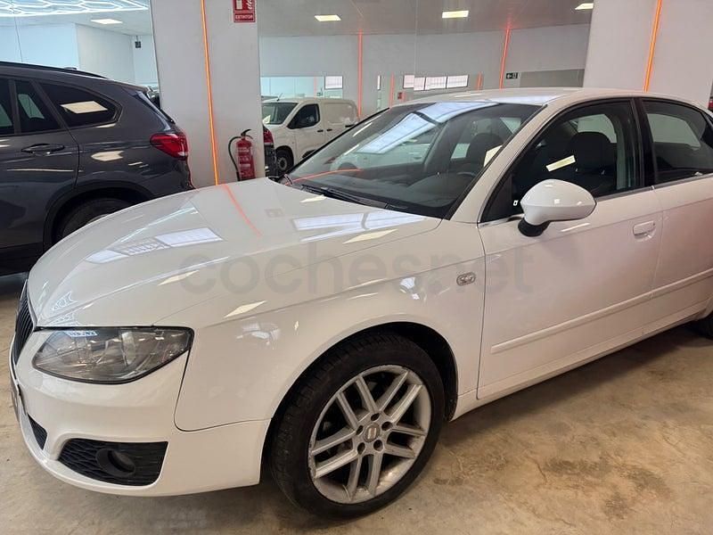 Usado Seat Exeo Reference 143 CV (105 kW) 2011 Blanco Berlina