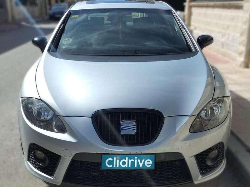 Usado Seat Leon FR 170 CV (125 kW) 2008 Gris Utilitario