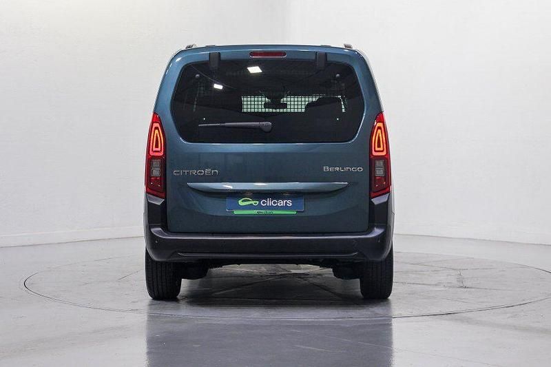 Usado Citroën Berlingo 100 CV (73 kW) 2024 Azul Monovolumen