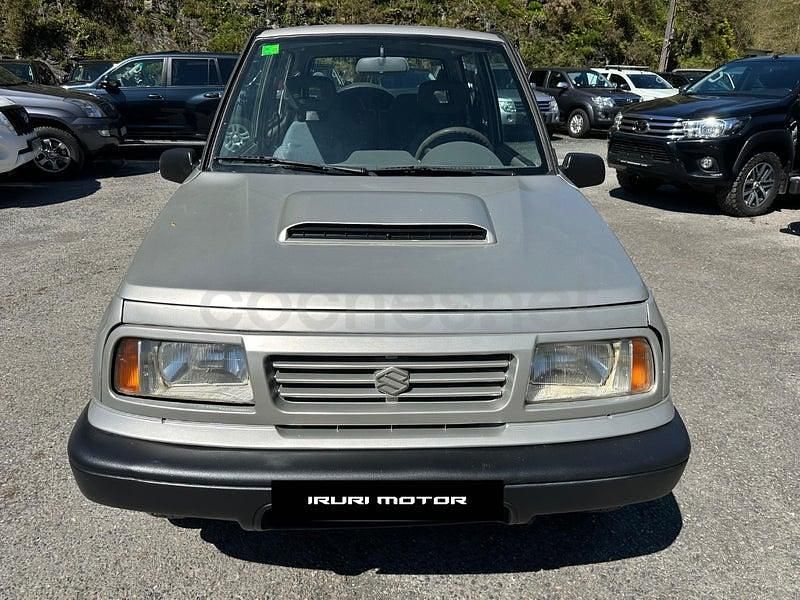 Usado Suzuki Vitara 90 CV (66 kW) 2003 Beige SUV
