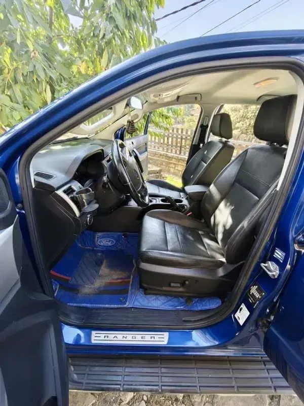 Usado Ford Ranger Limited 170 CV (125 kW) 2021 Azul Pickup/Camioneta