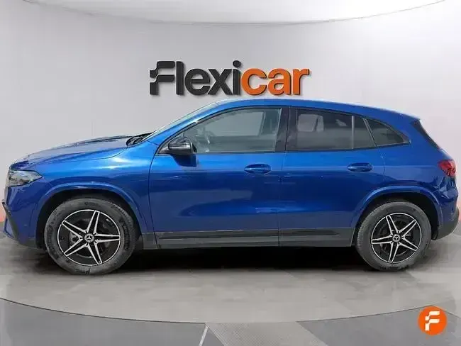 Usado Mercedes EQA250+ 139 kW (190 CV) 2024 Azul SUV