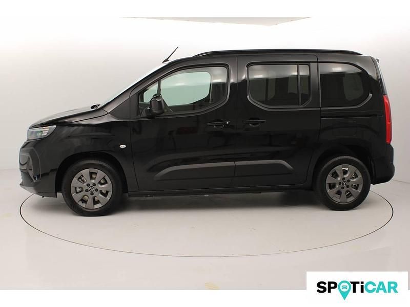 Nuevo Opel Combo S 100 CV (73 kW) 2025 Negro Familiar