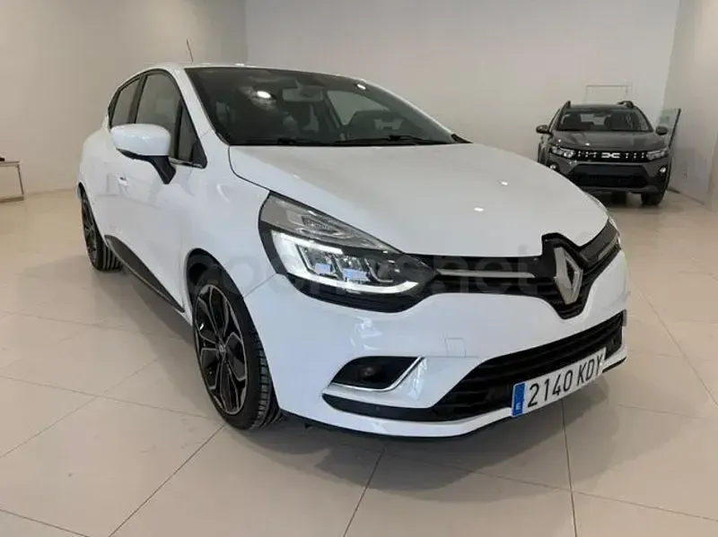 Usado Renault Clio IV Zen 90 CV (66 kW) 2017 Blanco Berlina