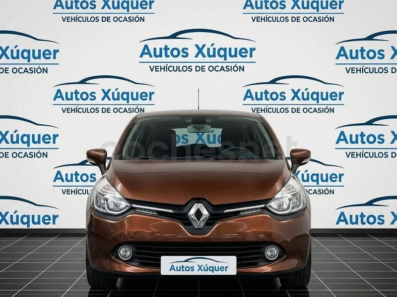 Usado Renault Clio IV Authentique 75 CV (55 kW) 2015 Marrón Berlina