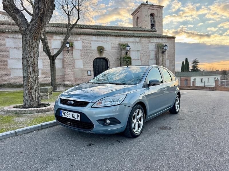 Usado Ford Focus Trend 109 CV (80 kW) 2009 Azul Berlina