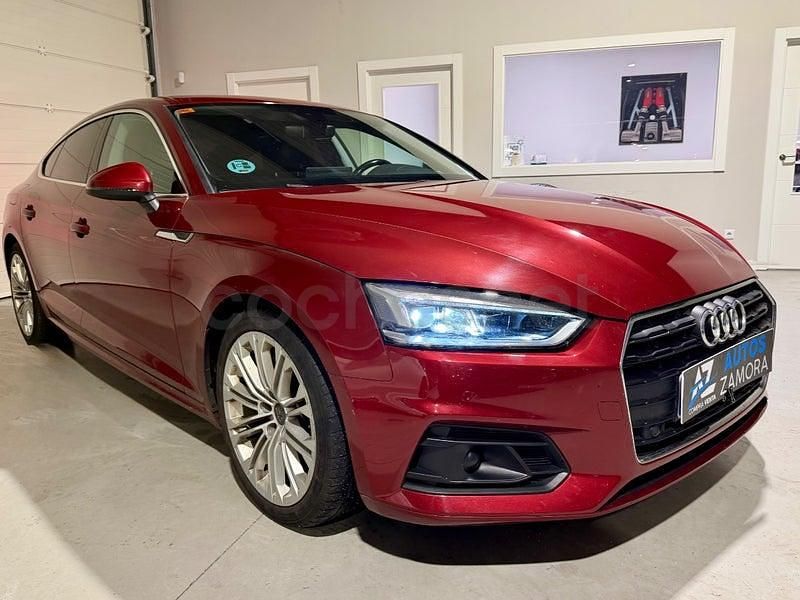 Usado Audi A5 Sportback Ambiente 190 CV (139 kW) 2017 Granate Utilitario