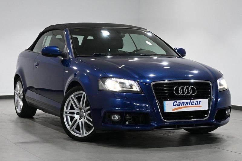 Usado Audi A3 Attraction 140 CV (102 kW) 2011 Azul Utilitario