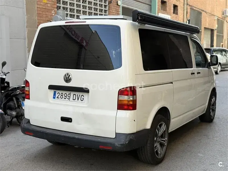 Käytetty VW Transporter 86 HP (63 kW) 2006 Valkoinen Van