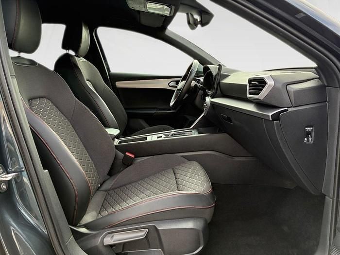 Usado Seat Leon FR 204 CV (150 kW) 2020 Gris / plata Familiar