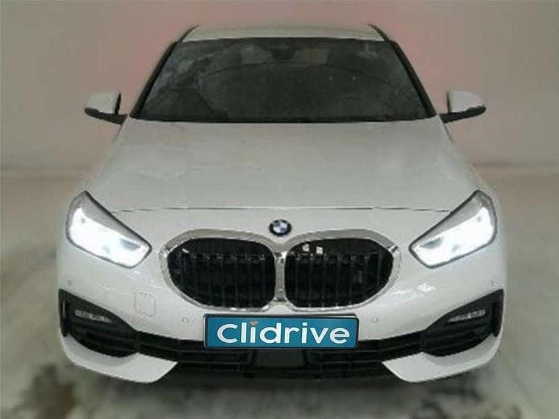 Używany BMW 118 Performance 150 KM (110 kW) 2020 Biały Hatchback