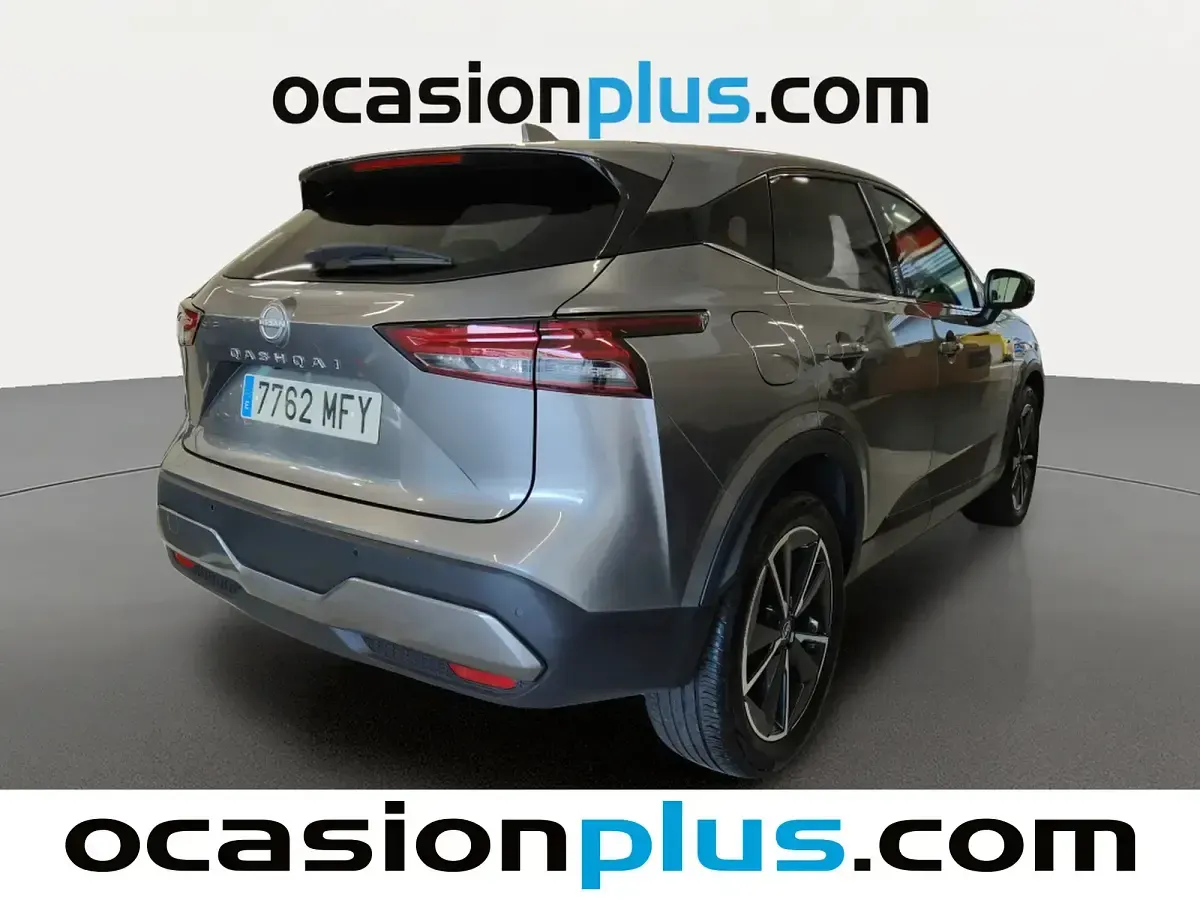 Usado Nissan Qashqai Tekna 158 CV (116 kW) 2023 Gris SUV