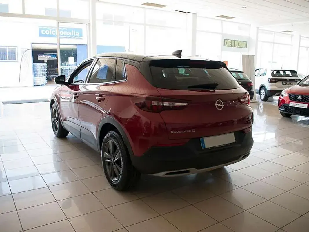 Usado Opel Grandland X Design & Tech 131 CV (96 kW) 2021 Rojo SUV