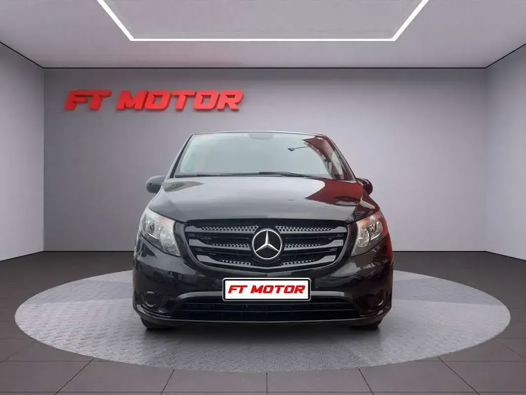 Usado Mercedes Vito 136 CV (100 kW) 2019 Negro Van