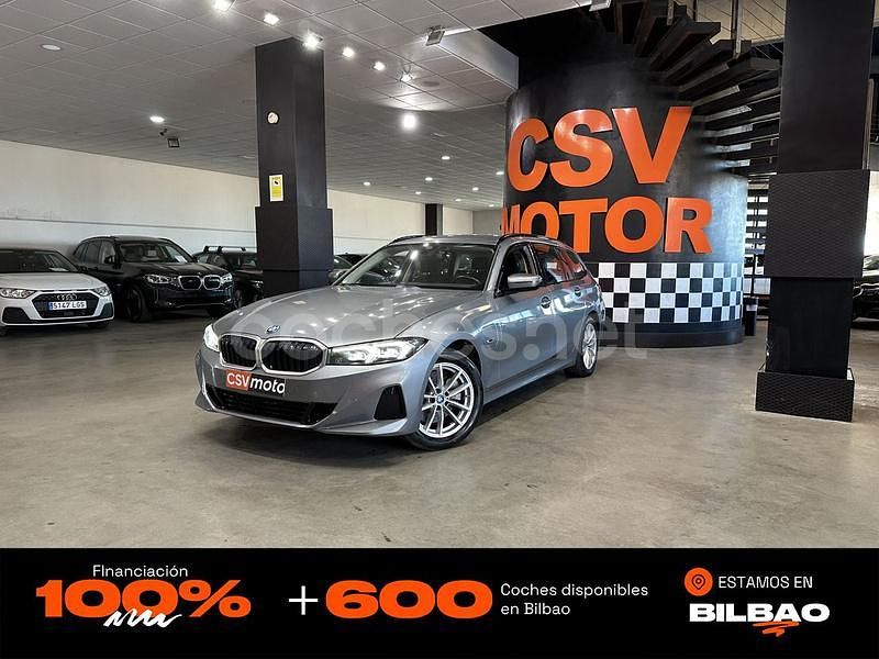 Gris / plata Usado 2023 BMW 320e Familiar | 29.850 € (Precio justo) - Imagen 1/4