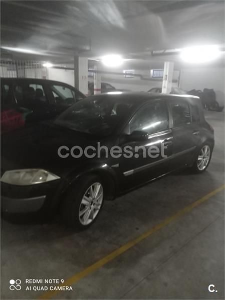 Negro Usado 2003 Renault Mégane II Dynamique Berlina | 1750 € (Buen precio) - Imagen 1/4