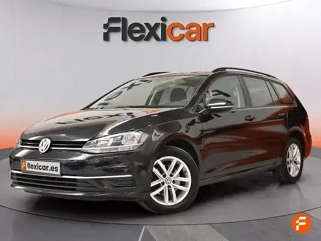 Usado VW Golf VII Advance 150 CV (110 kW) 2019 Negro Familiar