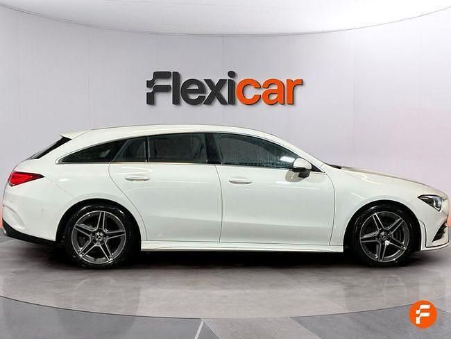 Usado Mercedes CLA200 Shooting Brake 163 CV (119 kW) 2021 Blanco Familiar