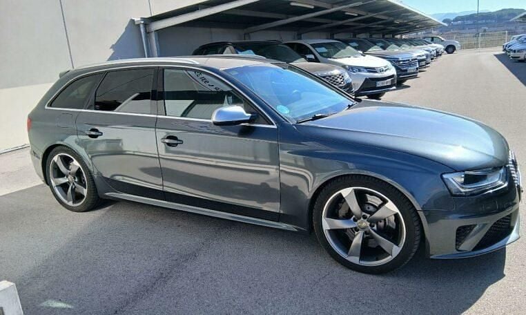 Usado Audi RS4 450 CV (330 kW) 2013 Blanco Familiar