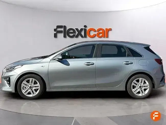 Usado Kia Ceed 140 CV (102 kW) 2020 Gris Utilitario