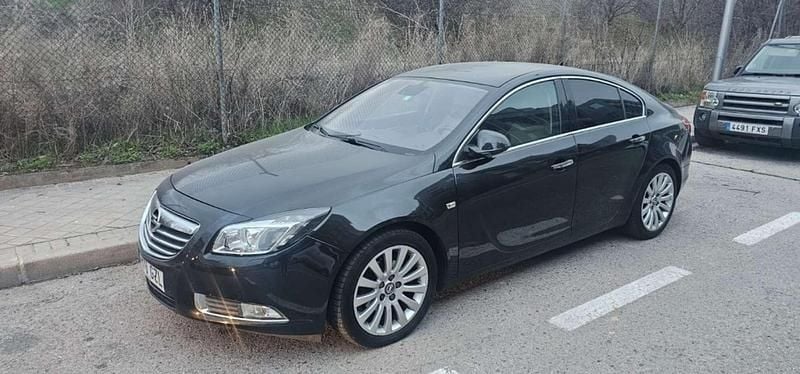 Usado Opel Insignia Cosmo 131 CV (96 kW) 2010 Gris Berlina