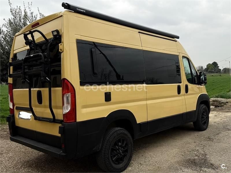 Usado Citroën Jumper 150 CV (110 kW) 2012 Amarillo Monovolumen