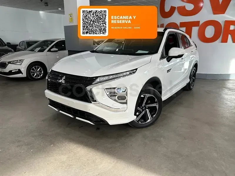 Usado Mitsubishi Eclipse Cross 188 CV (138 kW) 2023 Blanco SUV