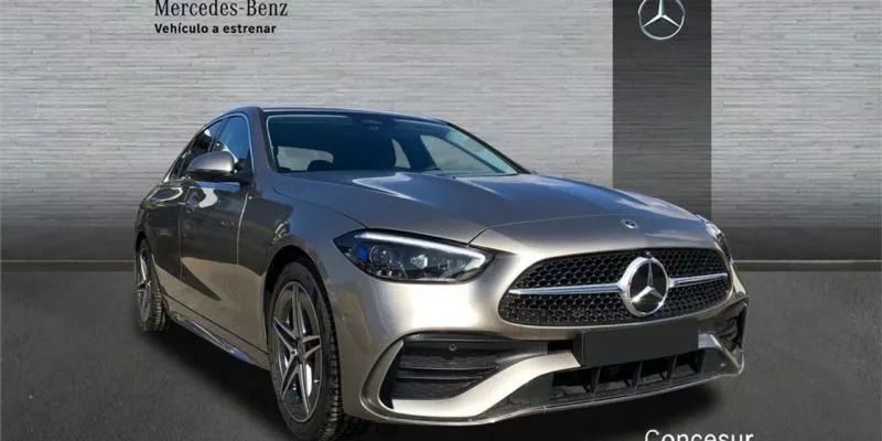 Usado Mercedes C220 200 CV (147 kW) 2024 Plata Berlina