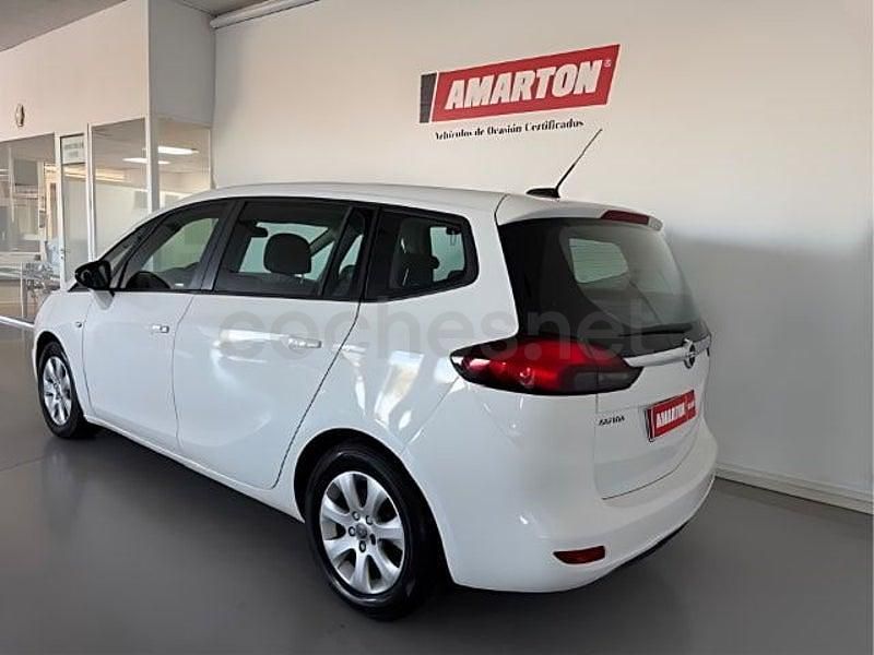 Usado Opel Zafira Family 140 CV (102 kW) 2018 Blanco Monovolumen