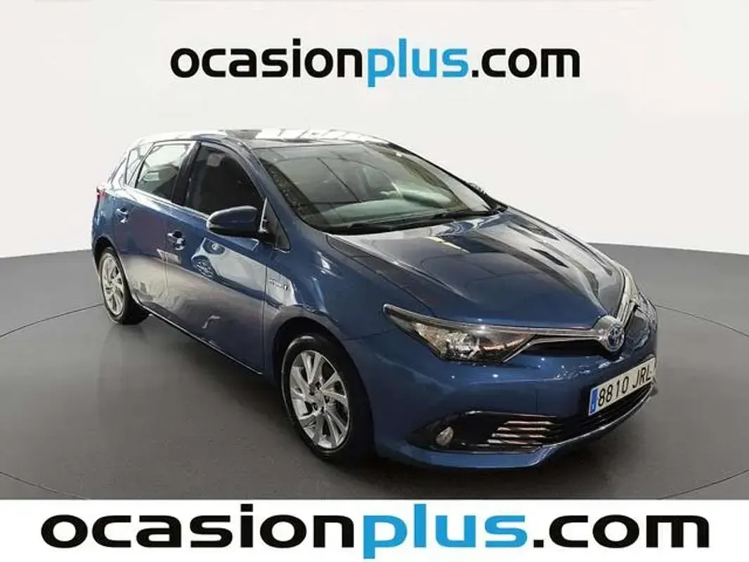 Usado Toyota Auris Hybrid Active 136 CV (100 kW) 2016 Azul Utilitario