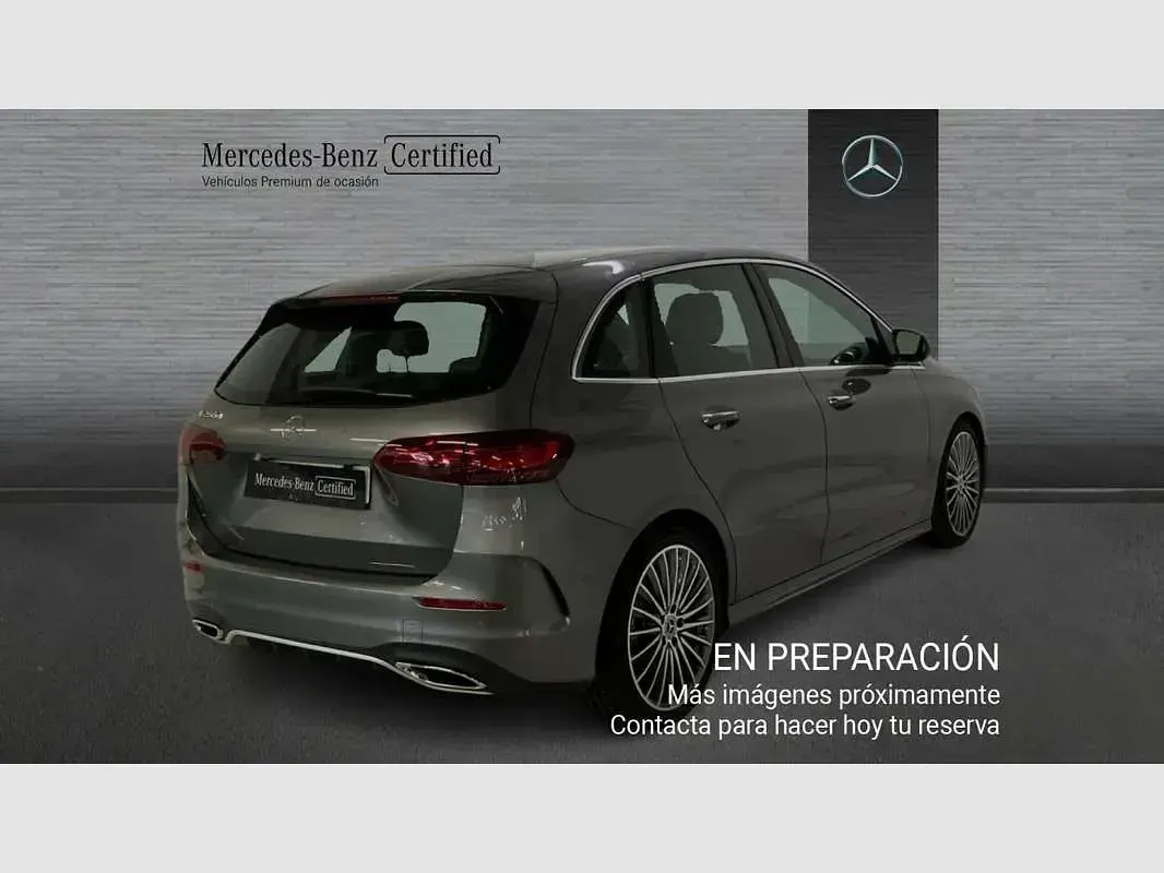 Usado Mercedes B200 150 CV (110 kW) 2025 Gris Utilitario