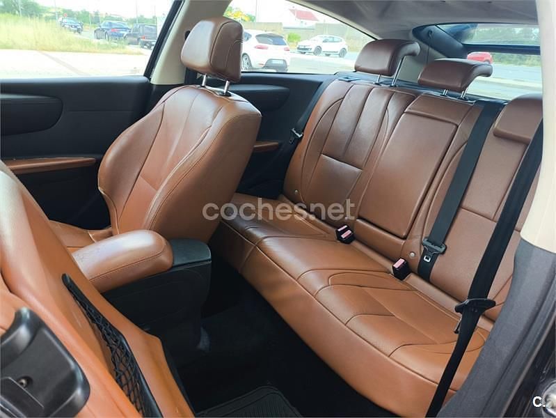 Usado Citroën C4 138 CV (101 kW) 2005 Negro Berlina