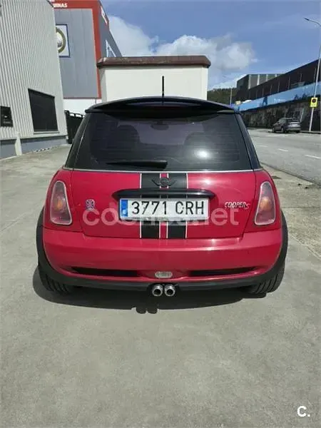 Usado Mini Cooper S 163 CV (119 kW) 2004 Rojo Utilitario