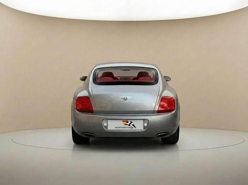 Usado Bentley Continental GT Mulliner 559 CV (411 kW) 2005 Gris Coupe