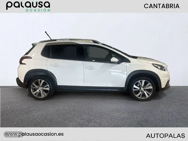 Usado Peugeot 2008 Allure 110 CV (80 kW) 2017 Blanco SUV