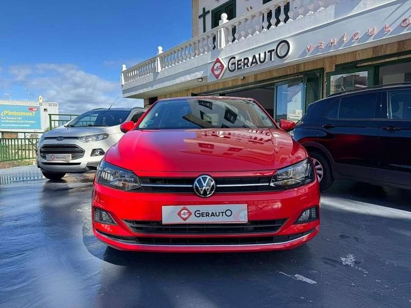 Usado VW Polo Advance 95 CV (69 kW) 2020 Rojo Utilitario